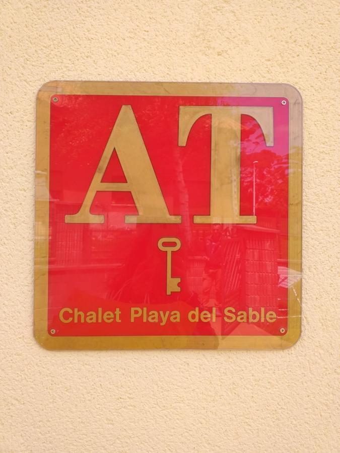 Chalet Playa Del Sable Hinojedo ภายนอก รูปภาพ